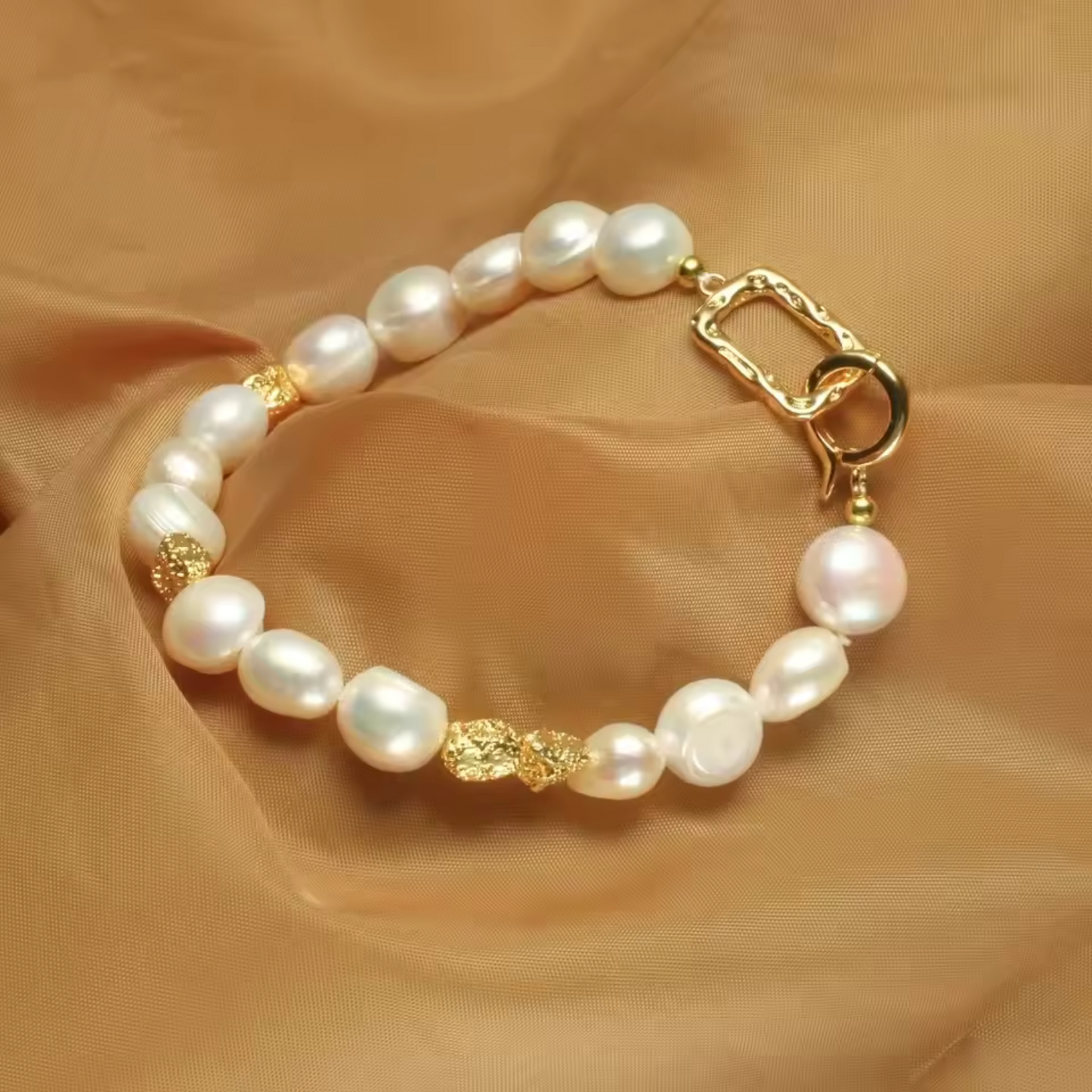 Freshwater Baroque Perles Bracelet
