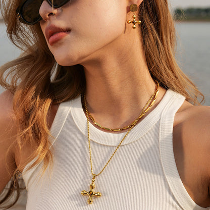 Della Or Collier