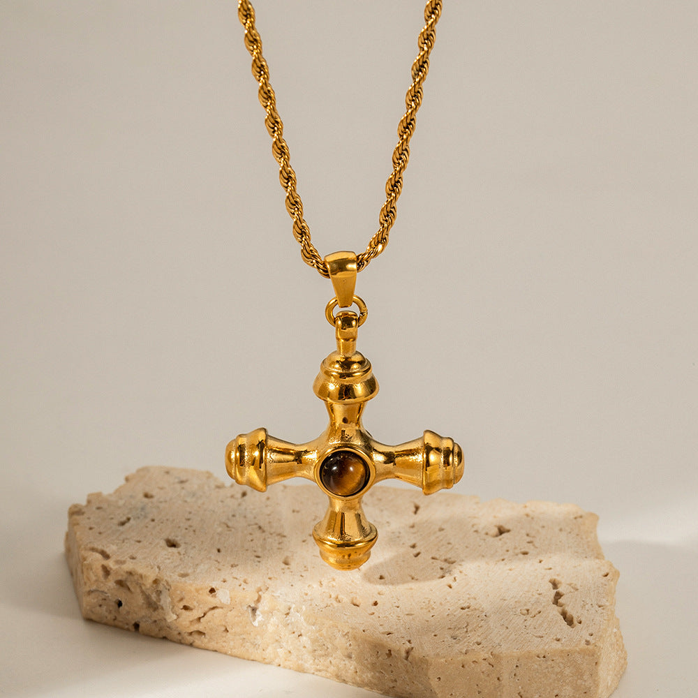 Della Or Collier
